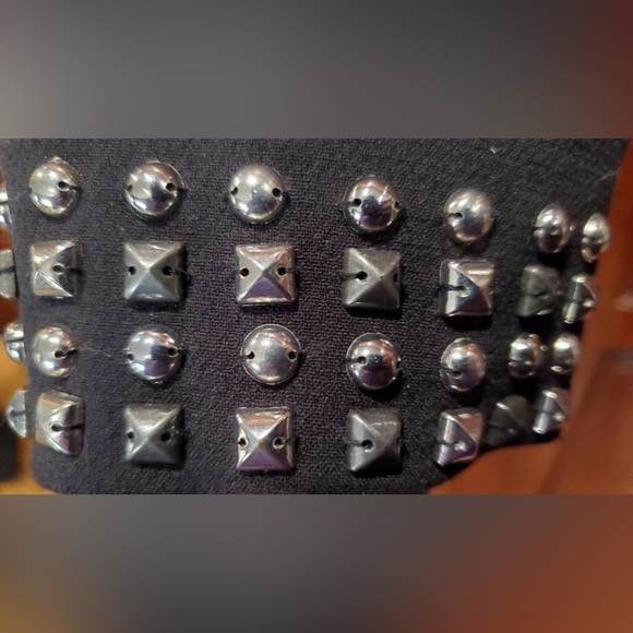 NWOT Michal Kors black long sleeve dress with silver & pewter studded trim Sz 10 - Picture 7 of 8